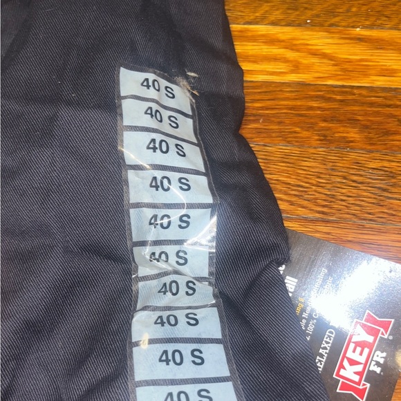 Key long sleeve working jumpsuit. - Picture 2 of 3